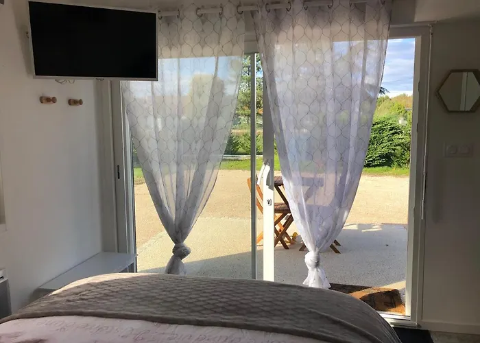 Studio Au numéro 10, proche zoo de Beauval et sortie d autoroute
